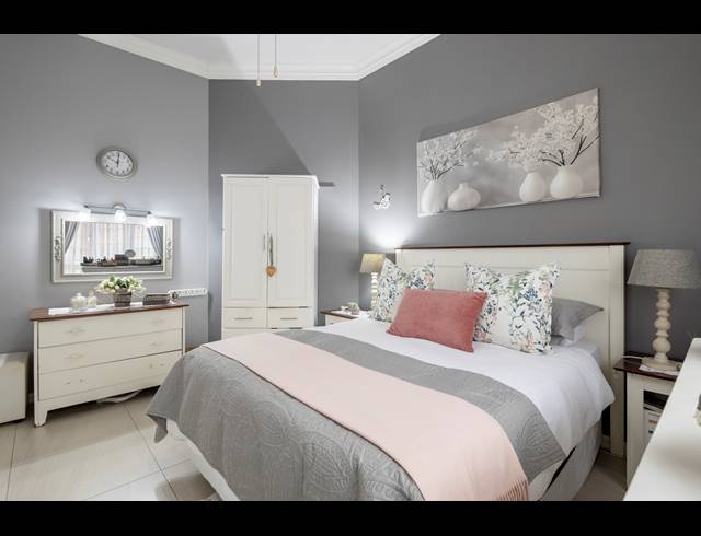 3 BEDROOM TOWNHOUSE FOR SALE IN SOMERSET PARK